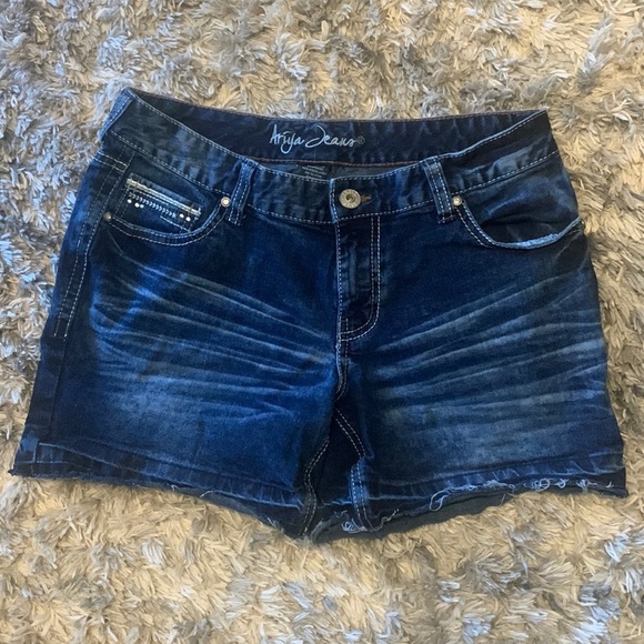Ariya Pants - Ariya jean shorts size 11/12
